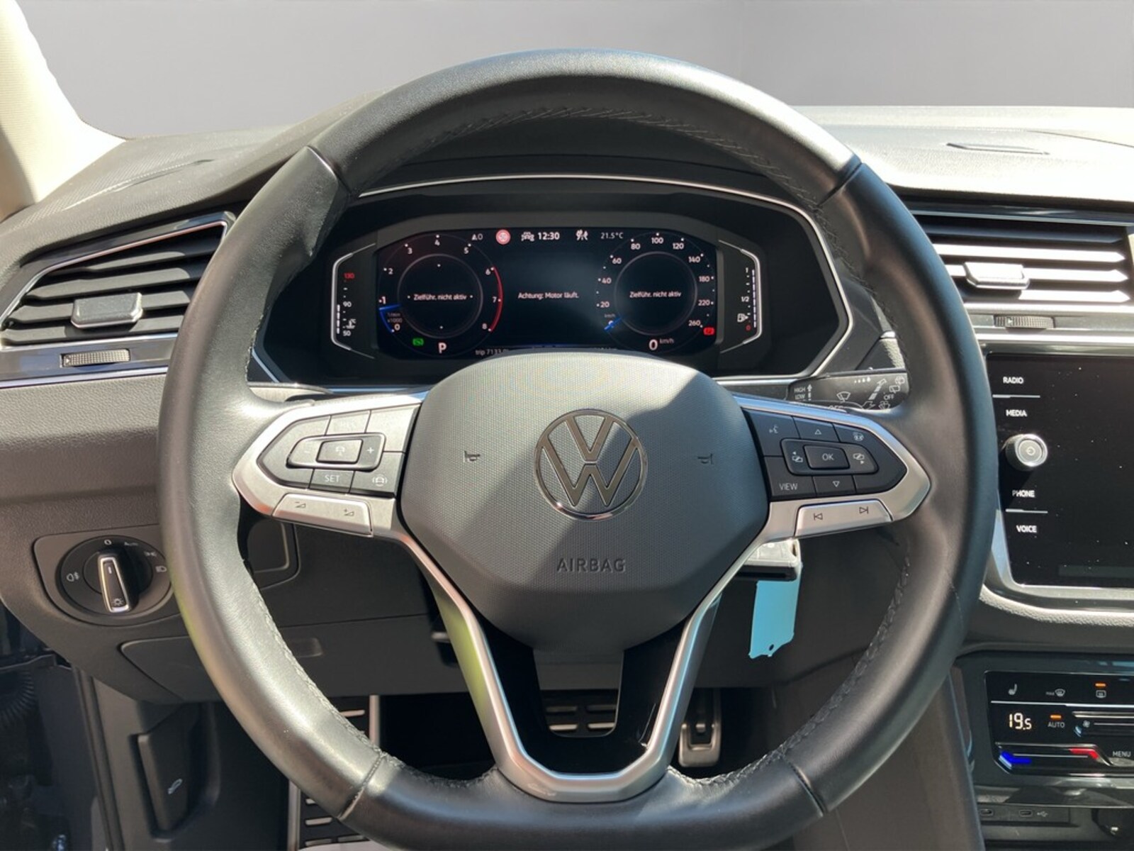 Volkswagen Tiguan – Bild 12