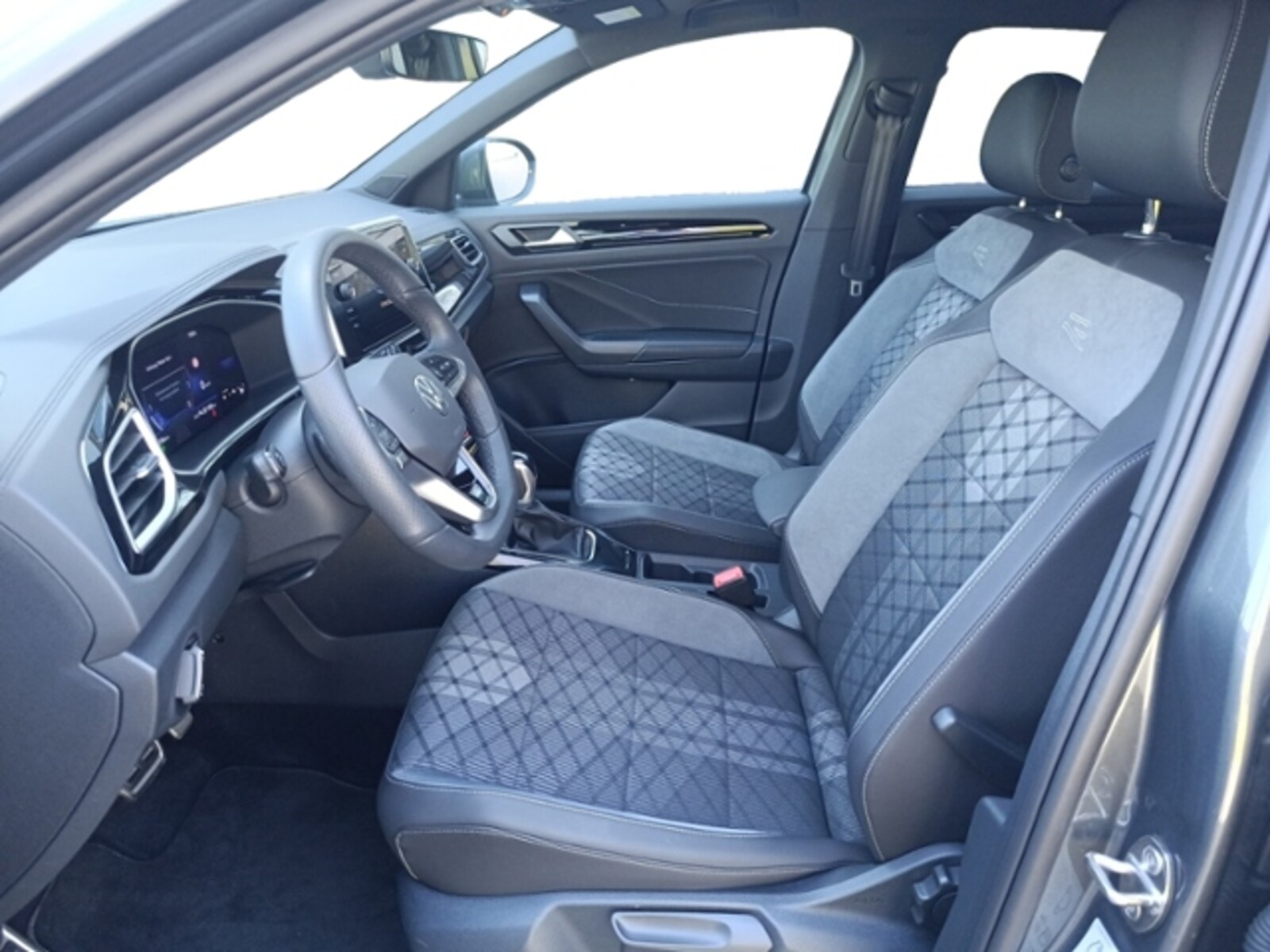Volkswagen T-Roc – Bild 9