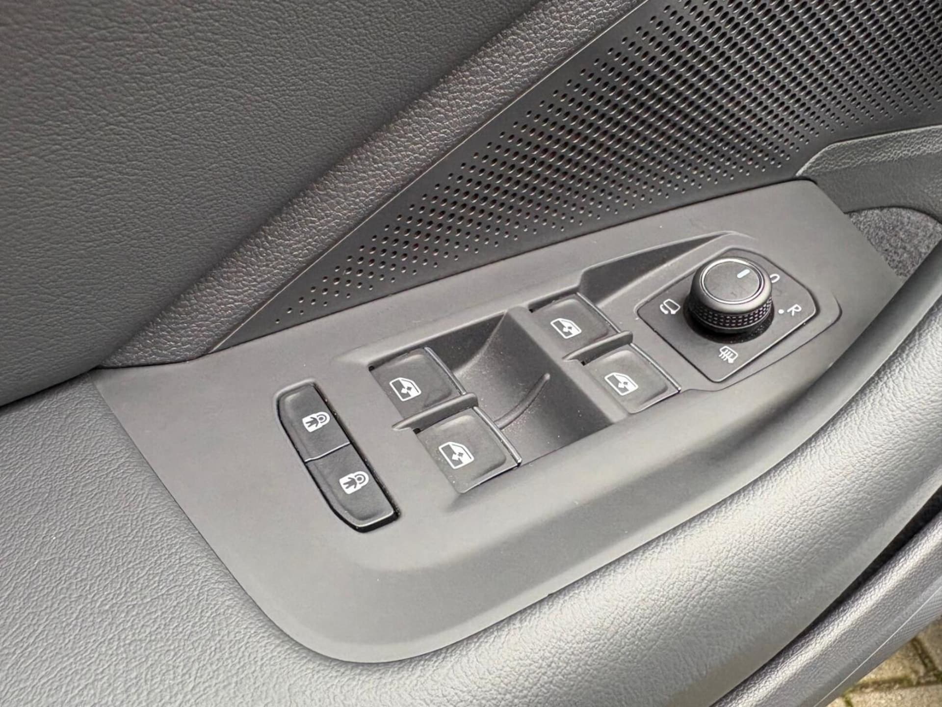 Volkswagen Passat Elegance