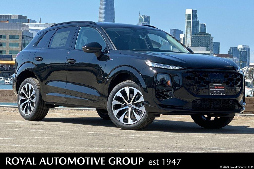 2026 Audi Q3 S line quattro's photo