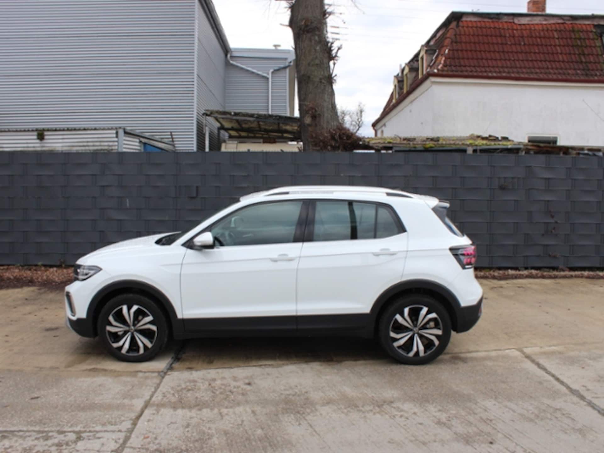 Volkswagen T-Cross Style