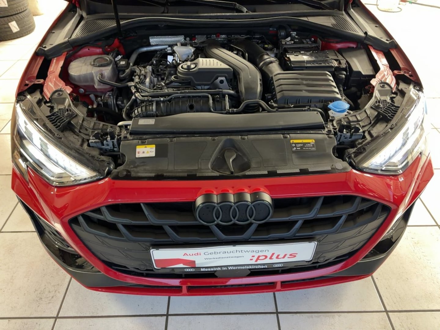 Bild über Audi A3 Sportback S line 35 TFSI S tronic - für weitere Informationen kontaktieren Sie den Audi Partner