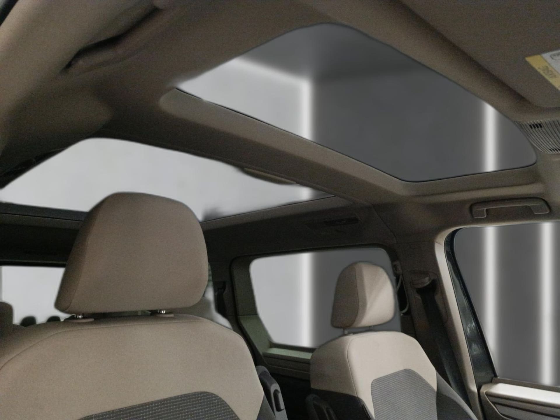 Volkswagen Multivan Basis-Modell