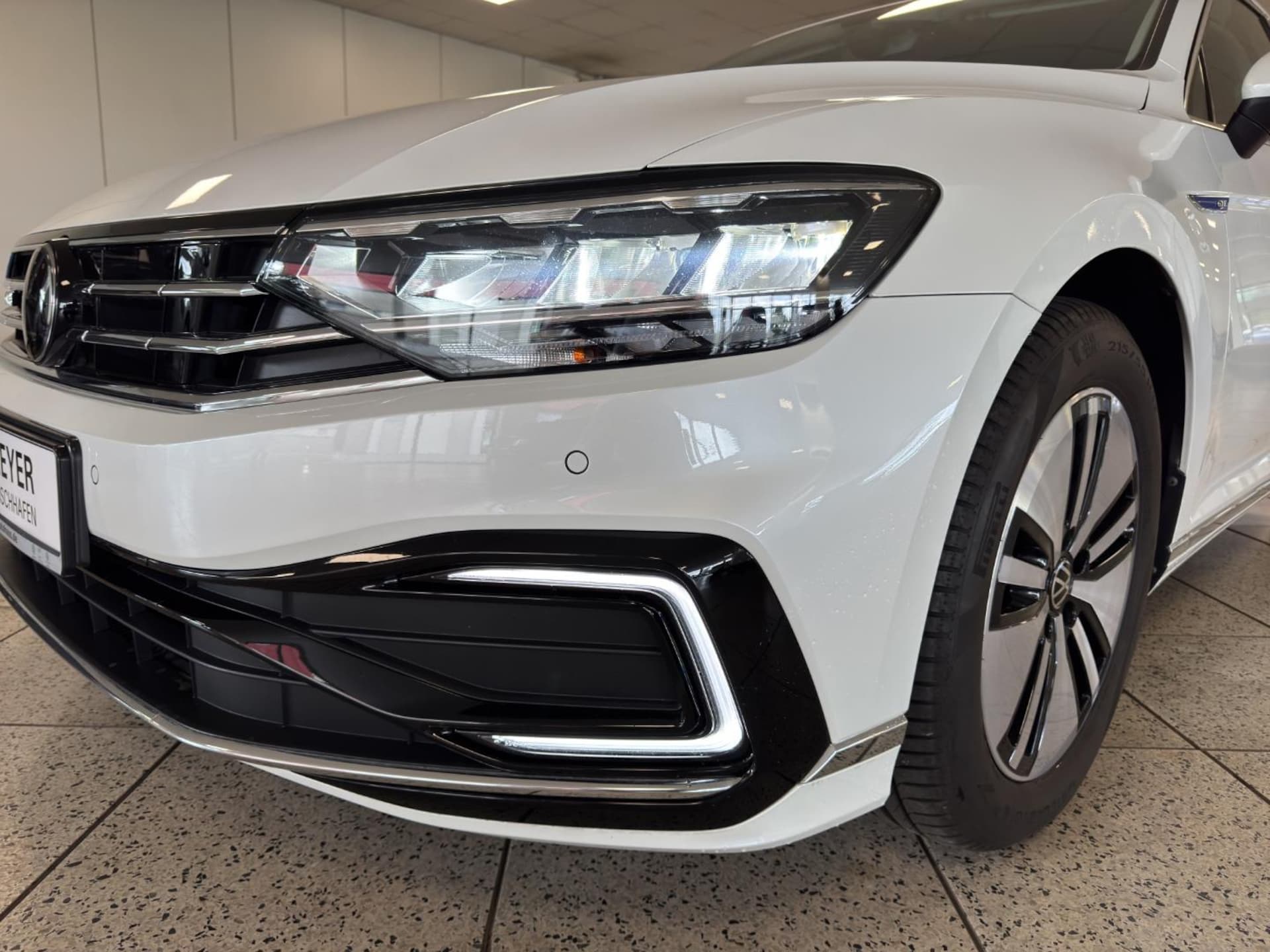 Volkswagen Passat Variant GTE