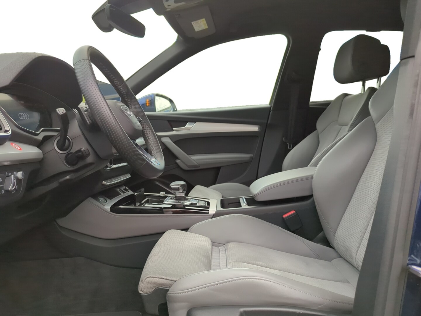 Image about Audi Q5 TFSI e 55 TFSI e quattro S tronic