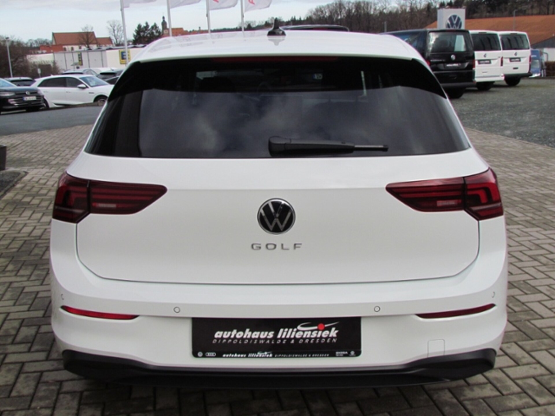 Volkswagen Golf Life