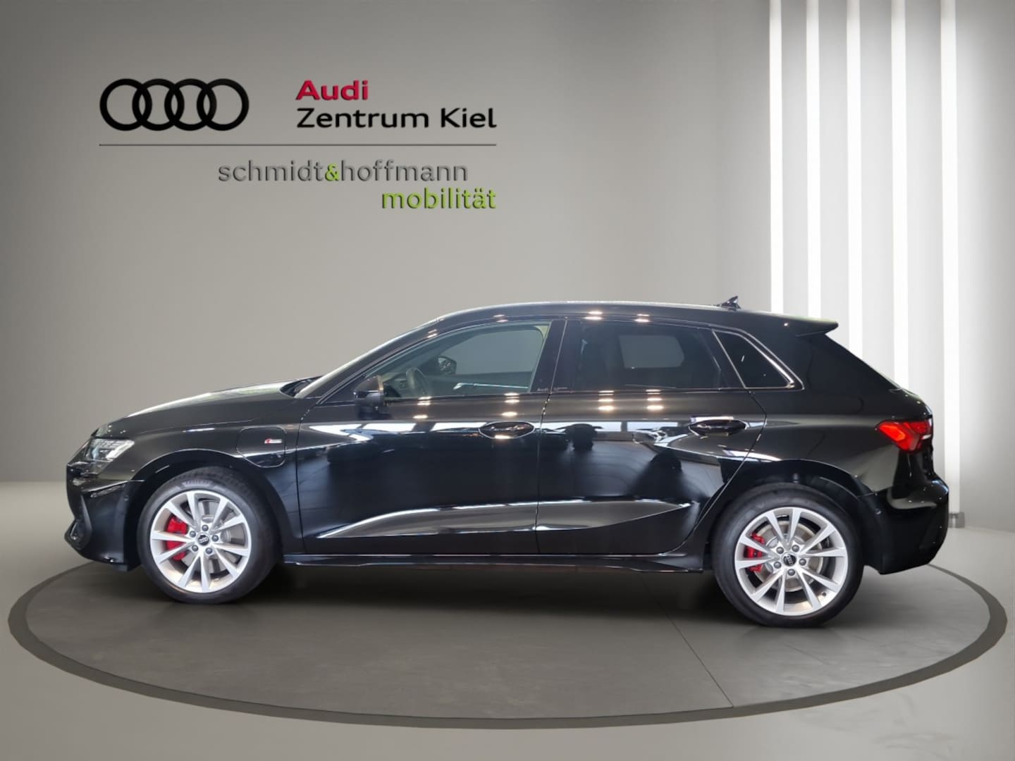 Bild über Audi A3 Sportback TFSI e TFSI e 200 kW S tronic - für weitere Informationen kontaktieren Sie den Audi Partner