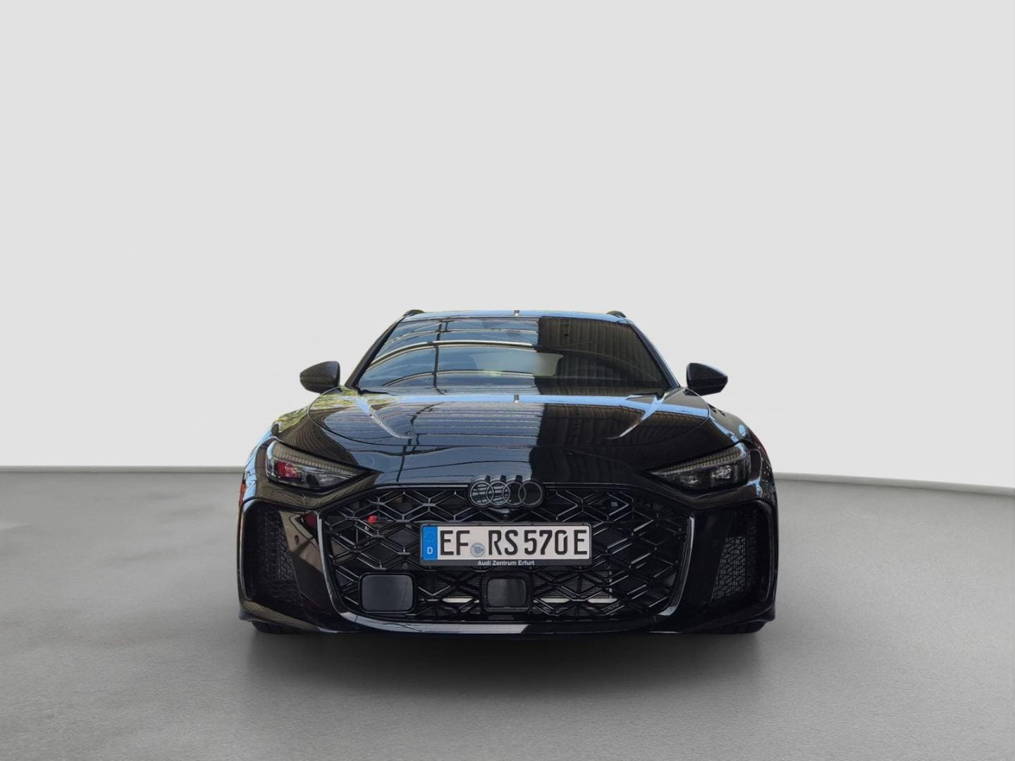 Bild über Audi RS 5 Avant TFSI quattro 470 kW tiptronic - für weitere Informationen kontaktieren Sie den Audi Partner