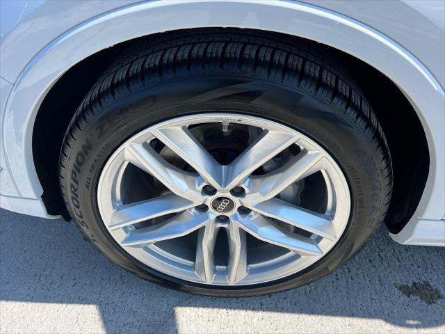 2025 Audi Q7 Premium Plus - Photo 11