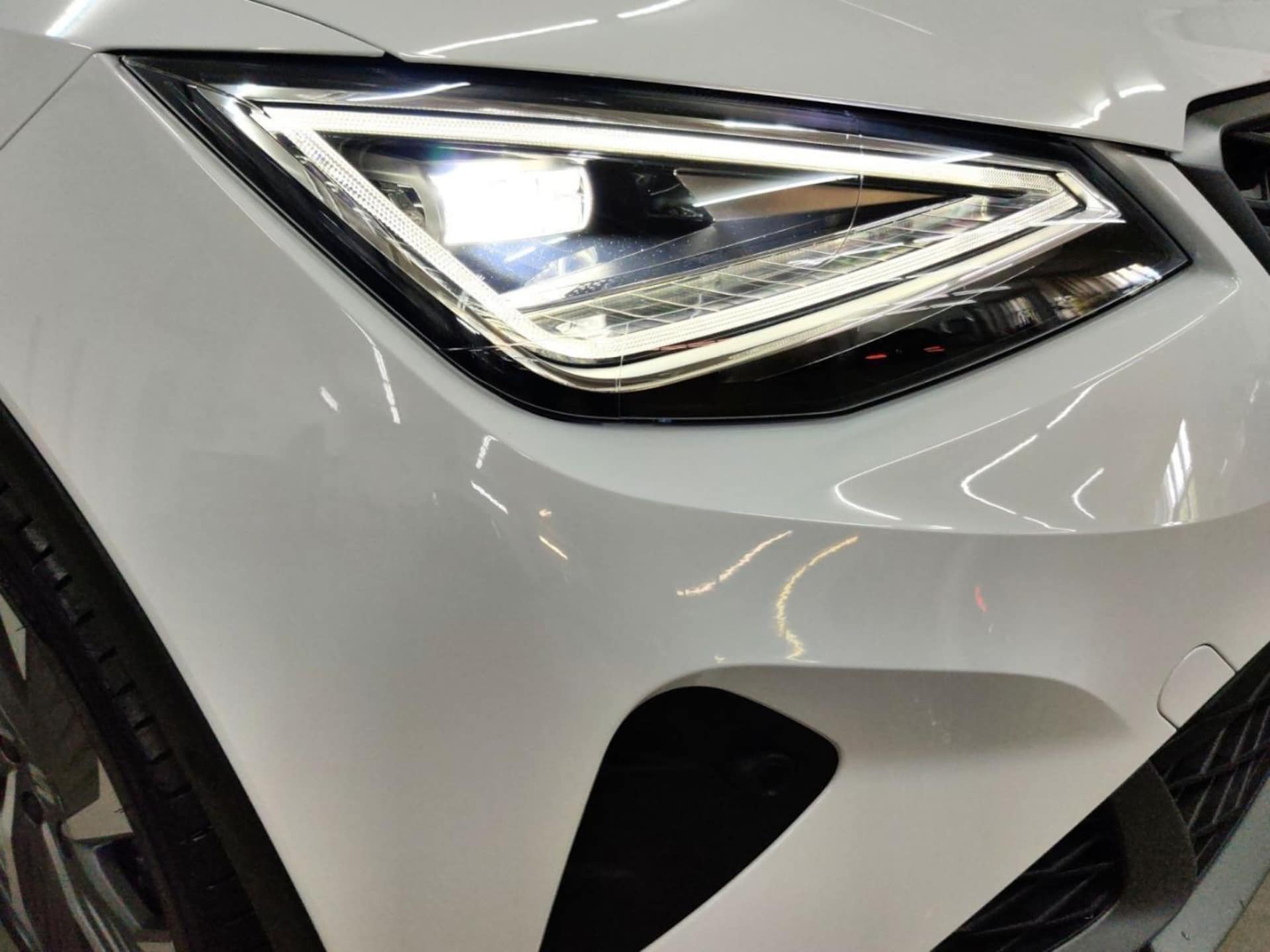 SEAT Arona FR