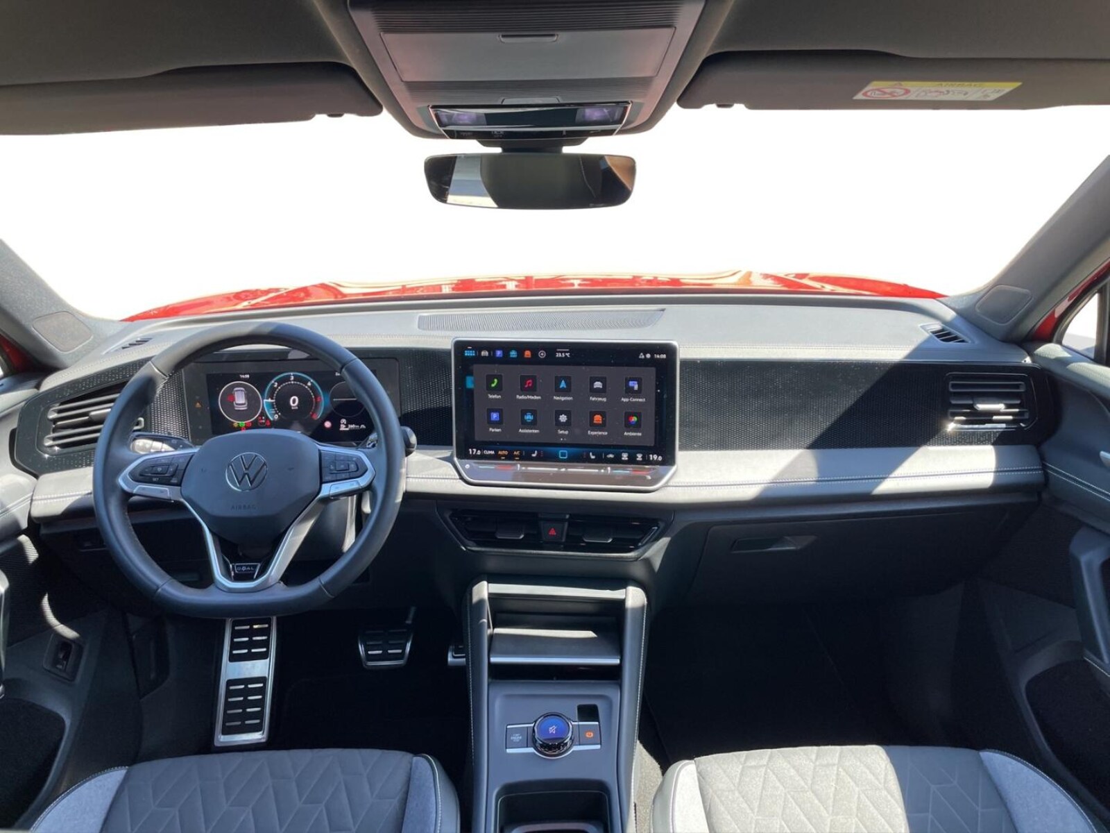 Volkswagen Tiguan – Bild 12