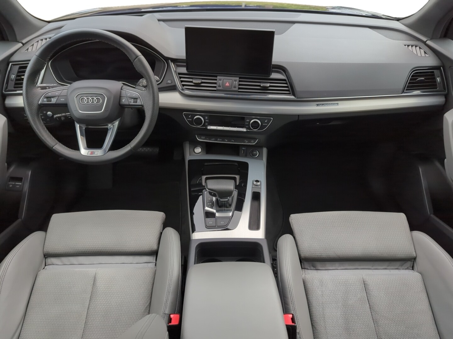 Image about Audi Q5 TFSI e 55 TFSI e quattro S tronic