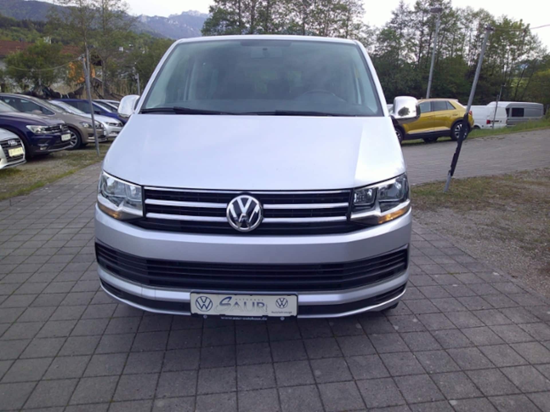 Volkswagen T6 Caravelle Comfortline