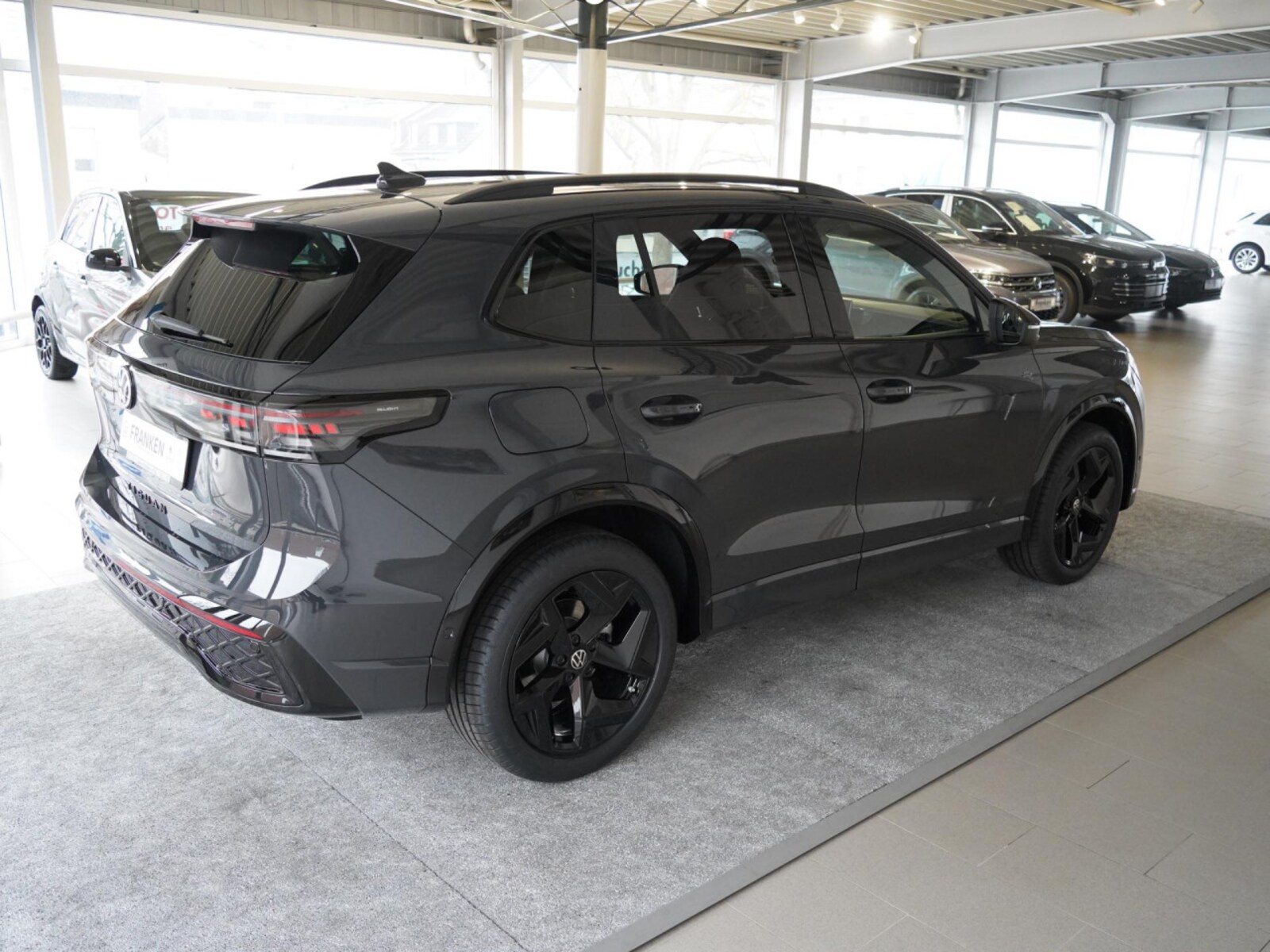 Volkswagen Tiguan – Bild 4