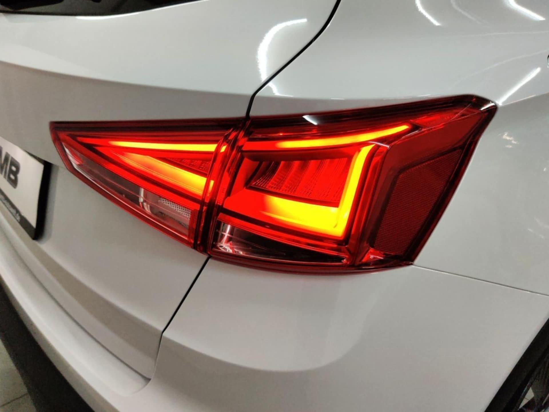 SEAT Arona FR