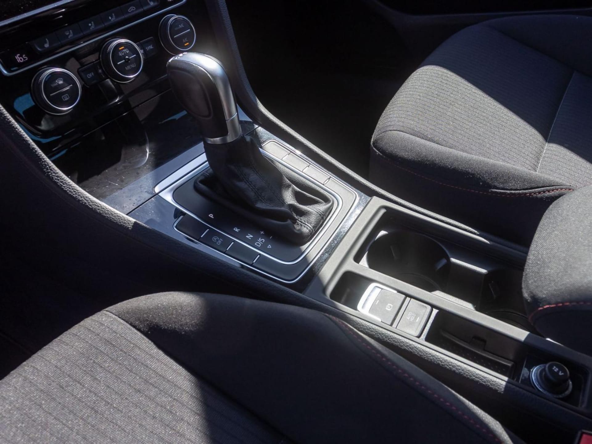 Volkswagen Golf Variant SOUND