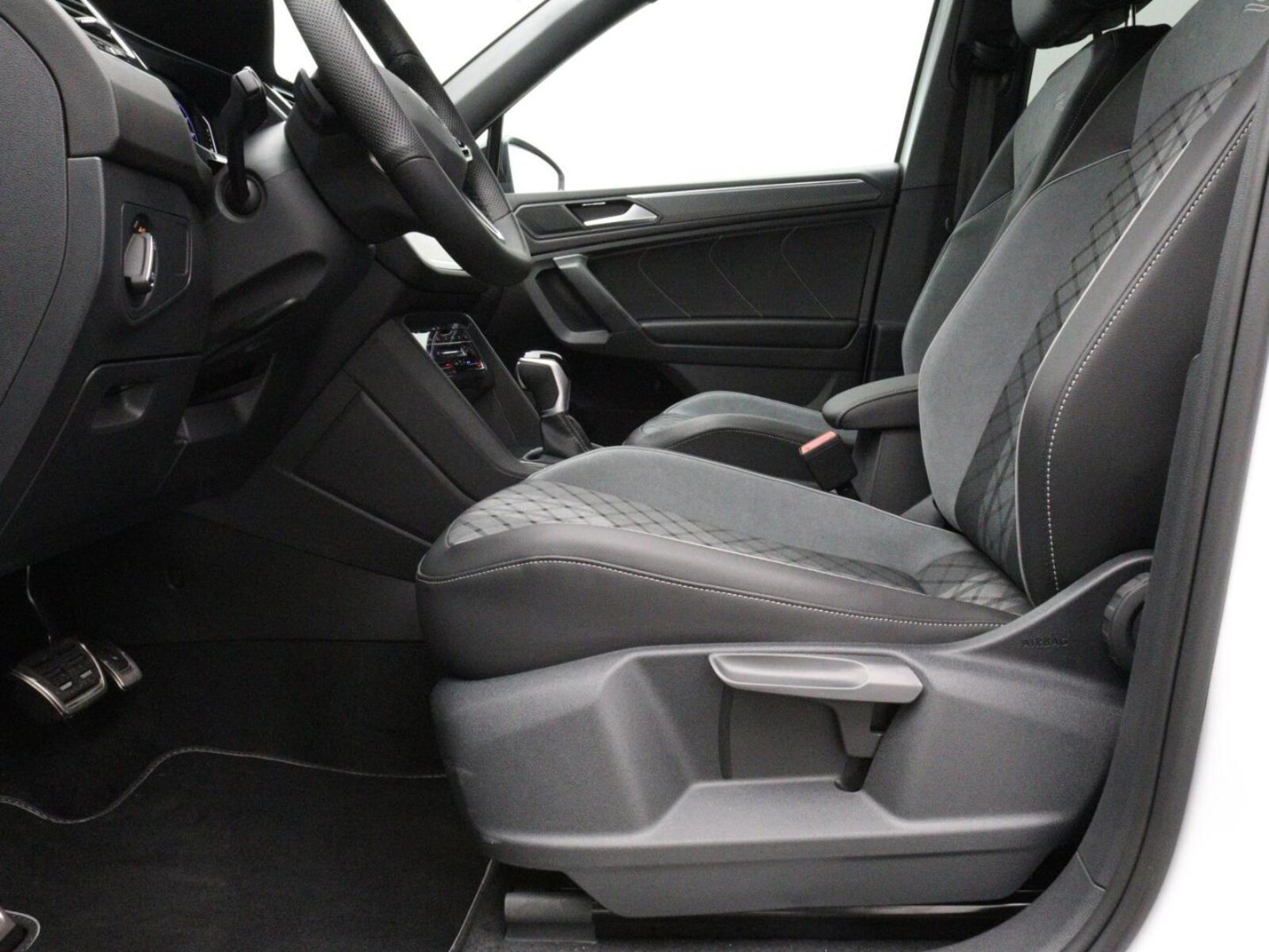 Volkswagen Tiguan Allspace – Bild 12