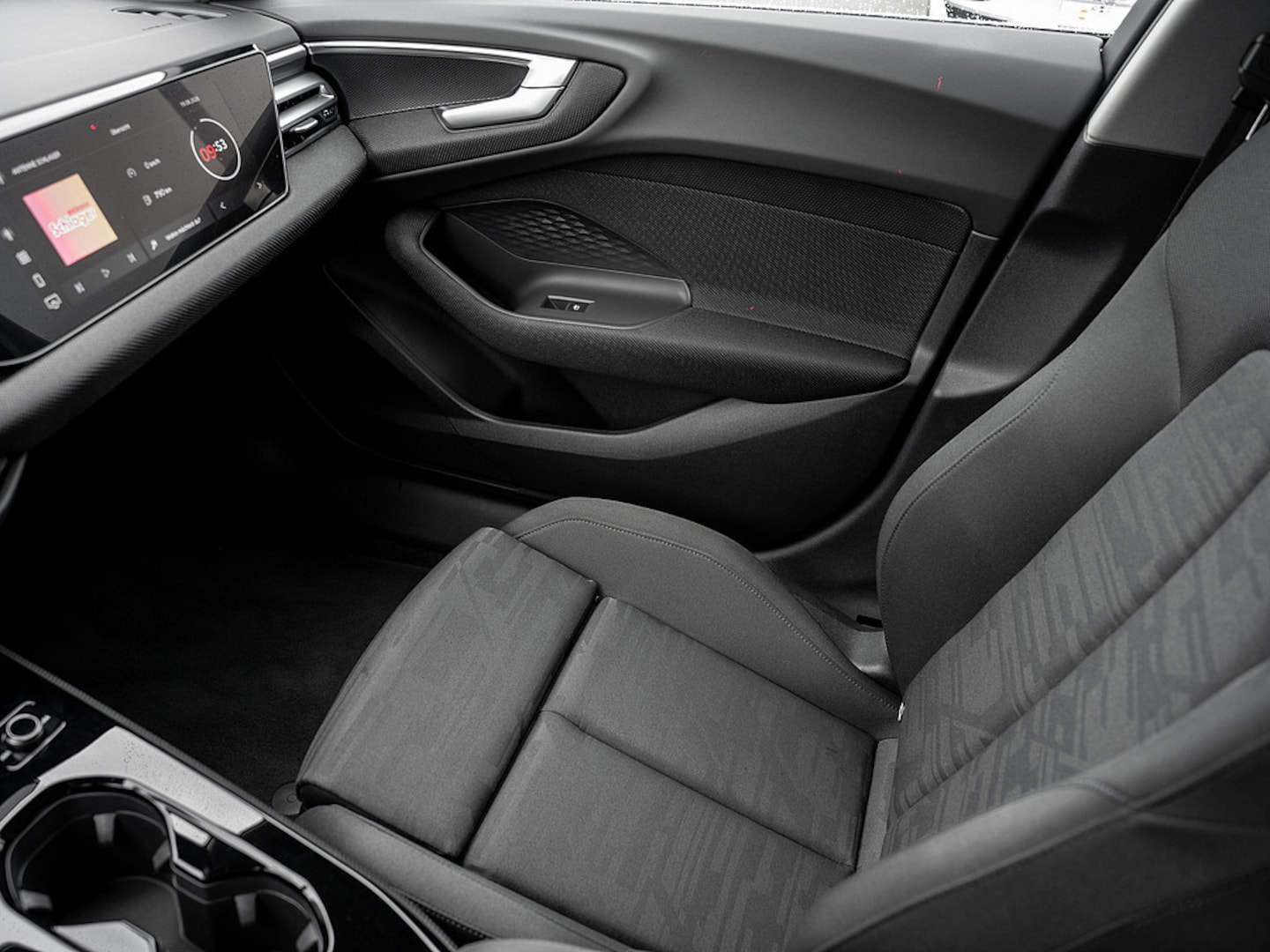 Bild über Audi A5 Avant TFSI 110 kW S tronic - für weitere Informationen kontaktieren Sie den Audi Partner