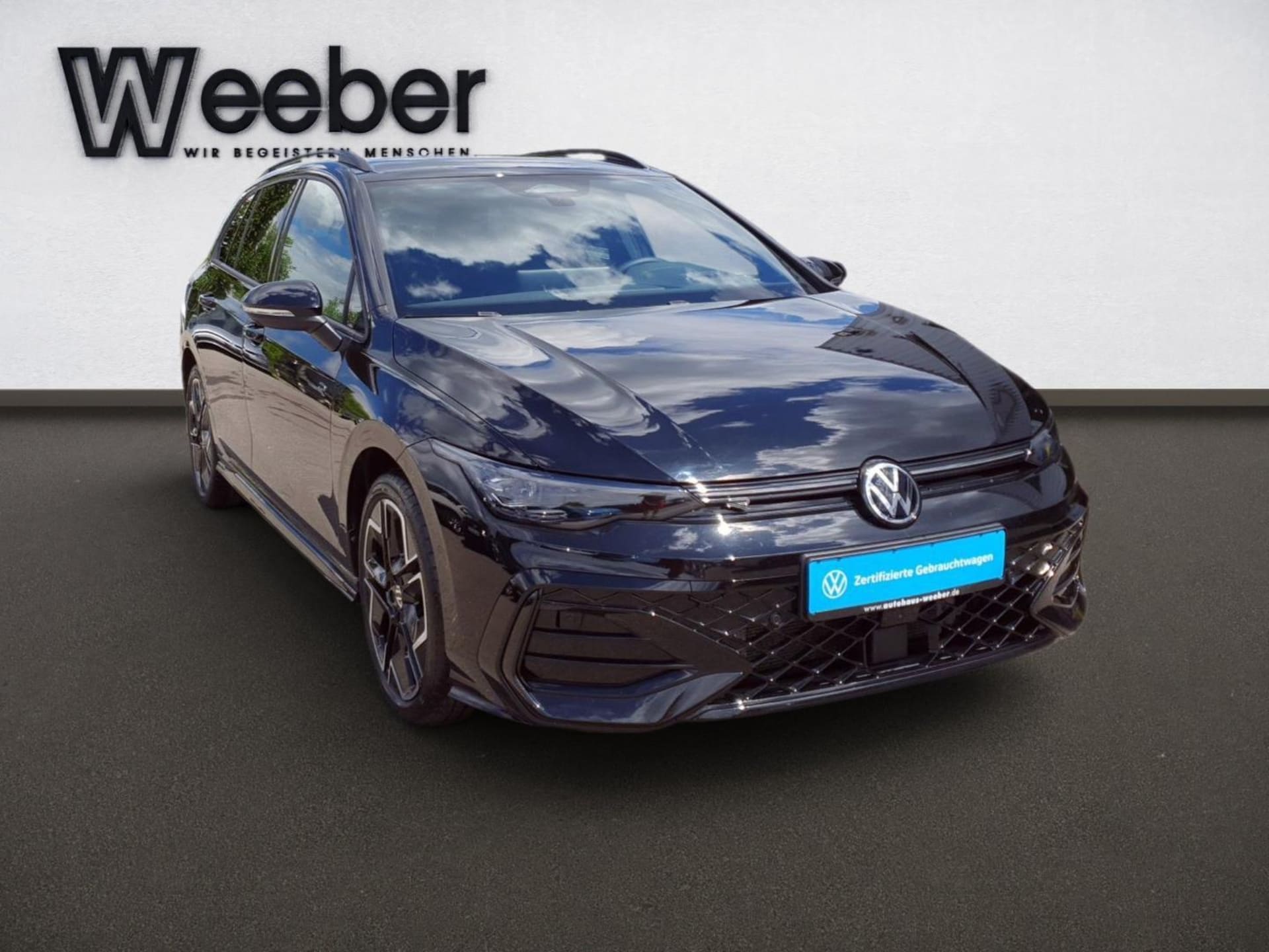 Volkswagen Golf Variant R-Line