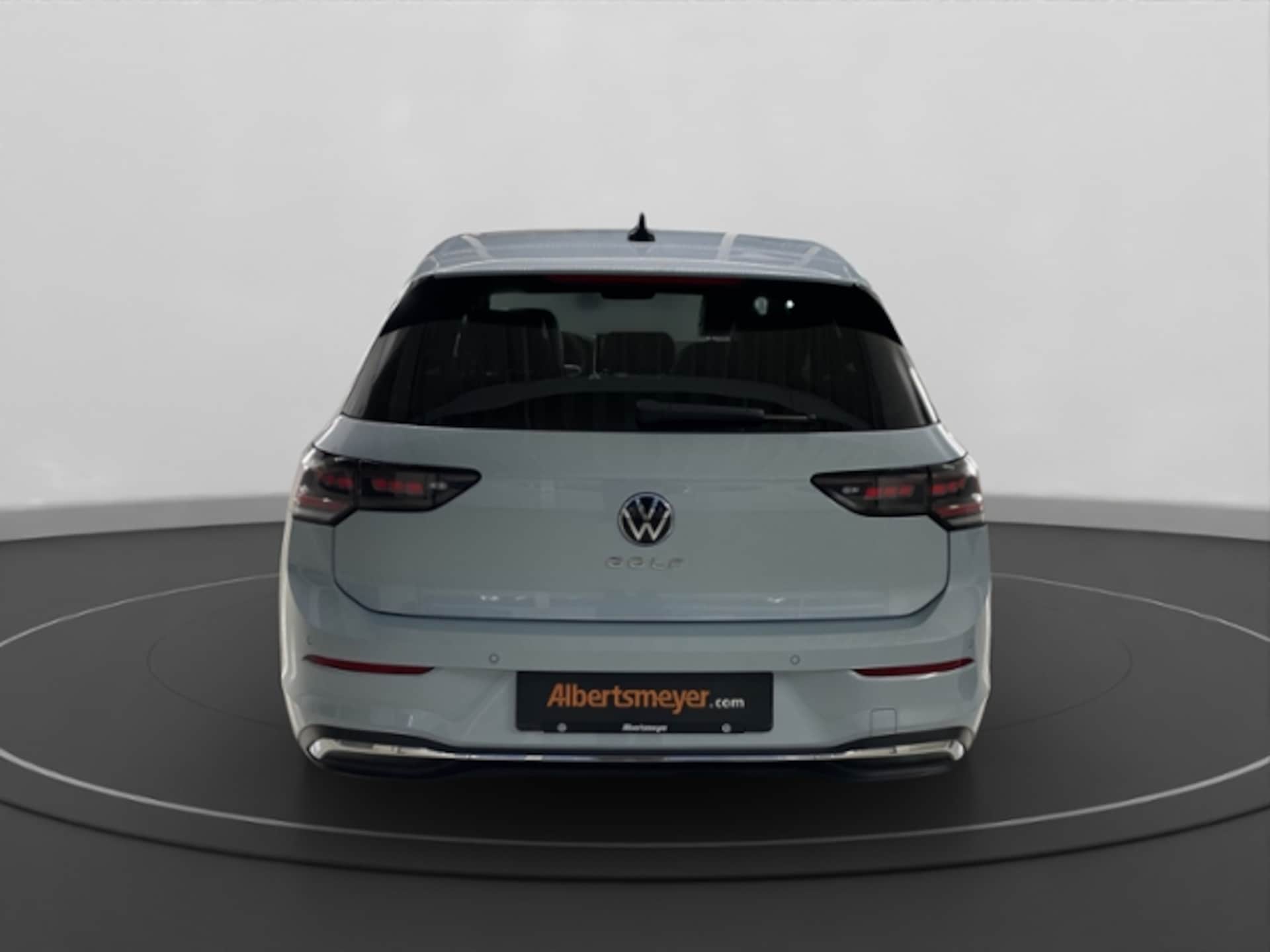 Volkswagen Golf Style