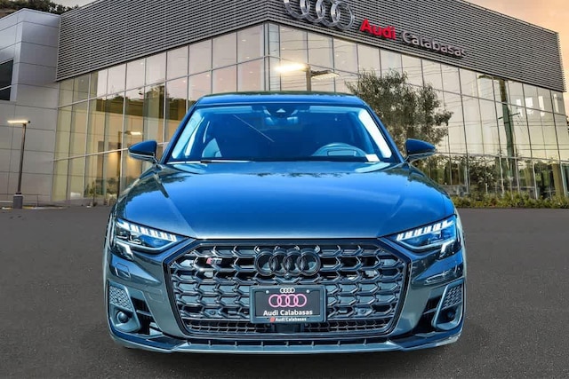2023 Audi S8 L
