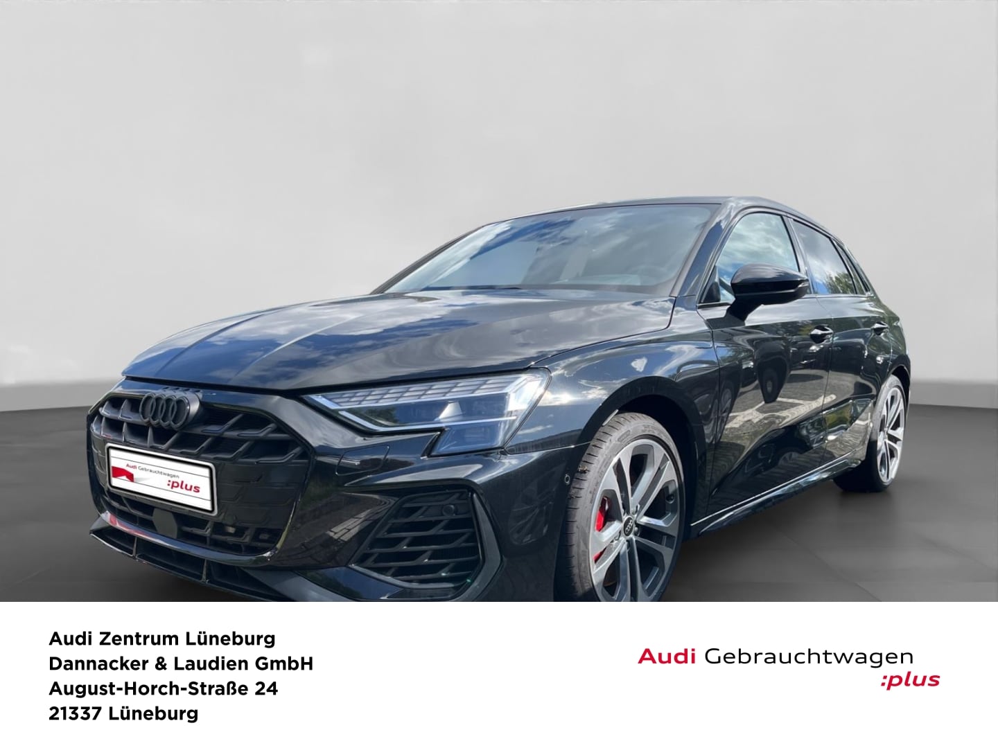Bild über Audi S3 Sportback TFSI quattro S tronic - für weitere Informationen kontaktieren Sie den Audi Partner