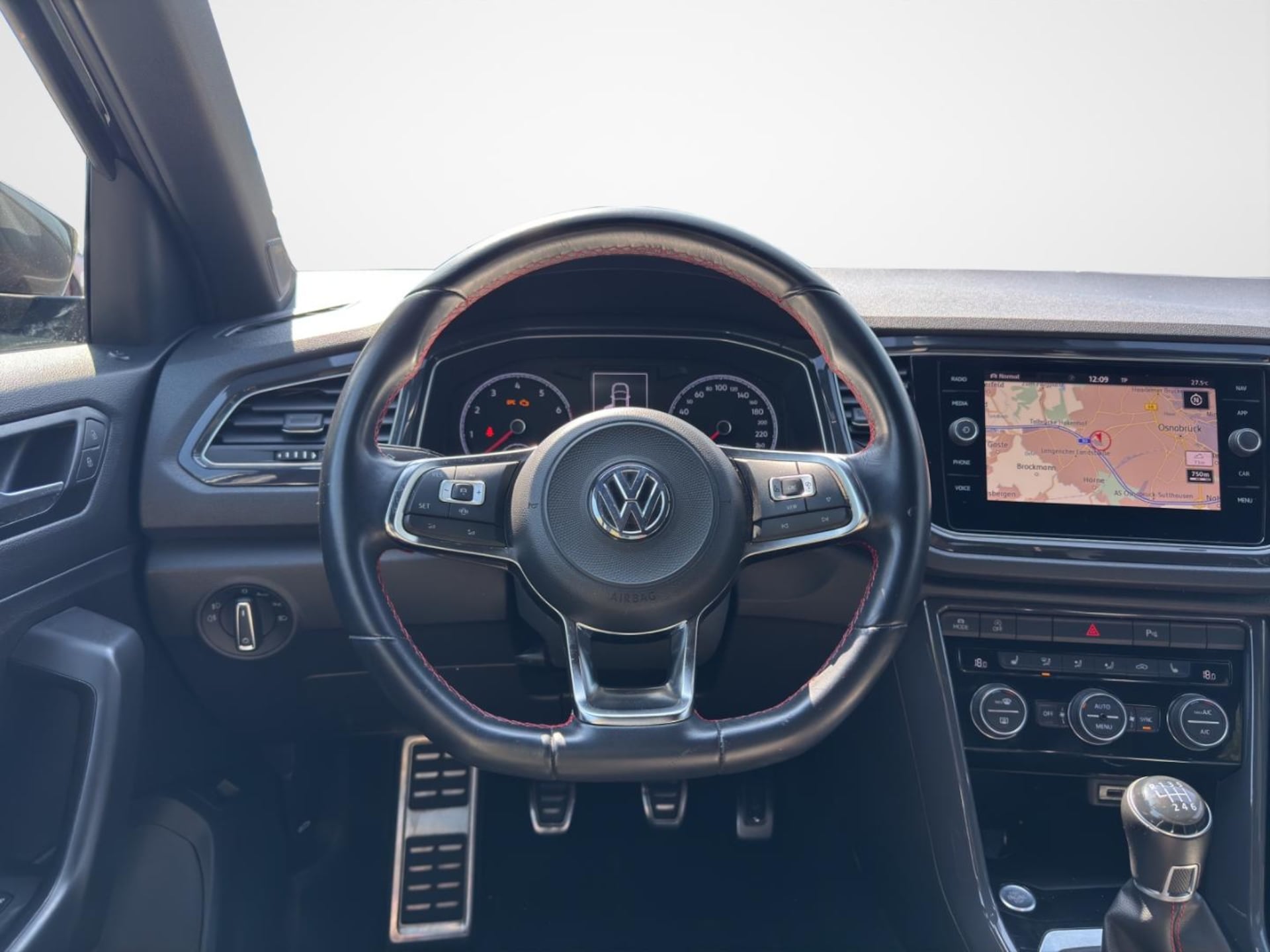 Volkswagen T-Roc Sport