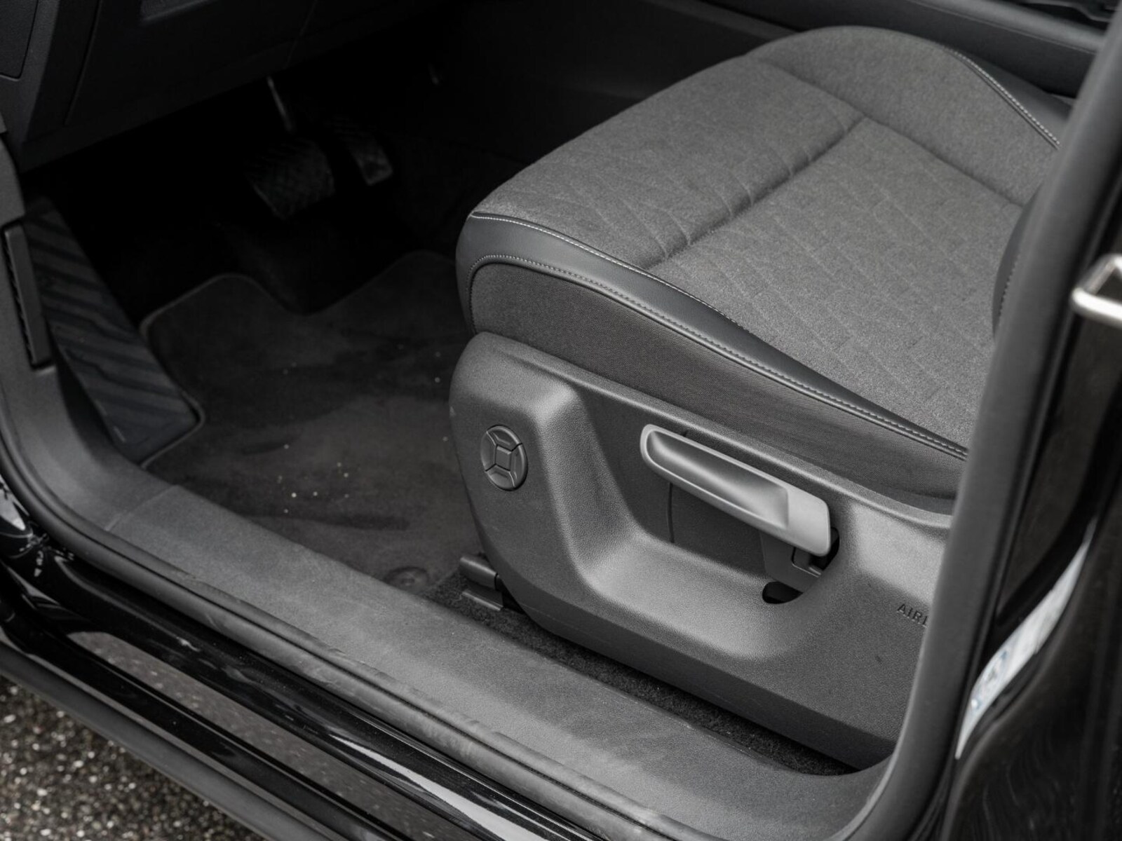 Volkswagen Tiguan – Bild 26