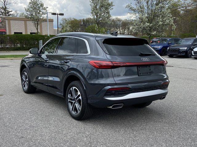 2025 Audi Q5 Premium - Photo 14