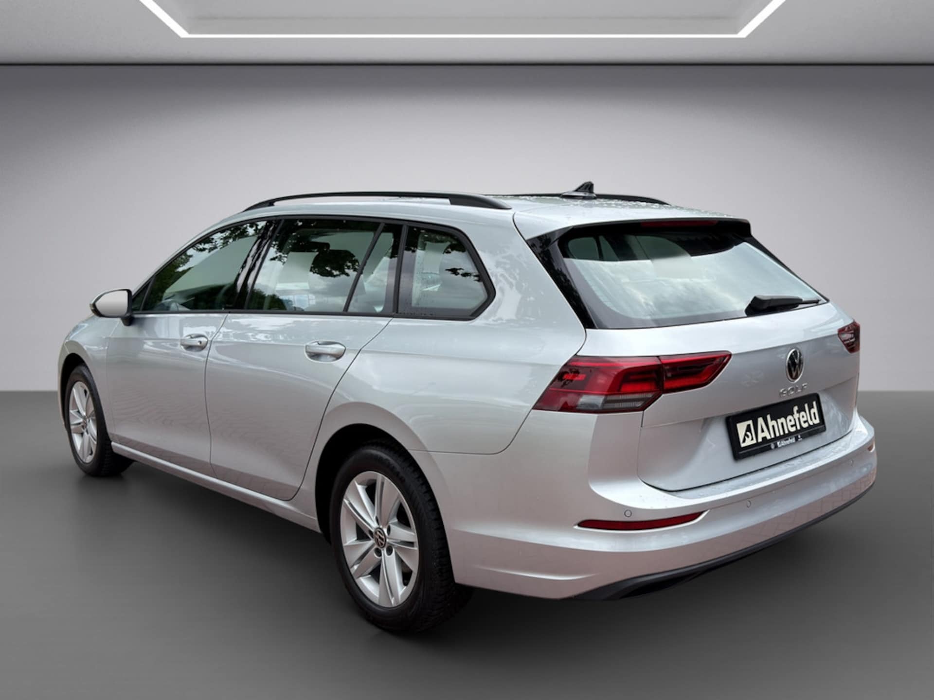 Volkswagen Golf Variant Life