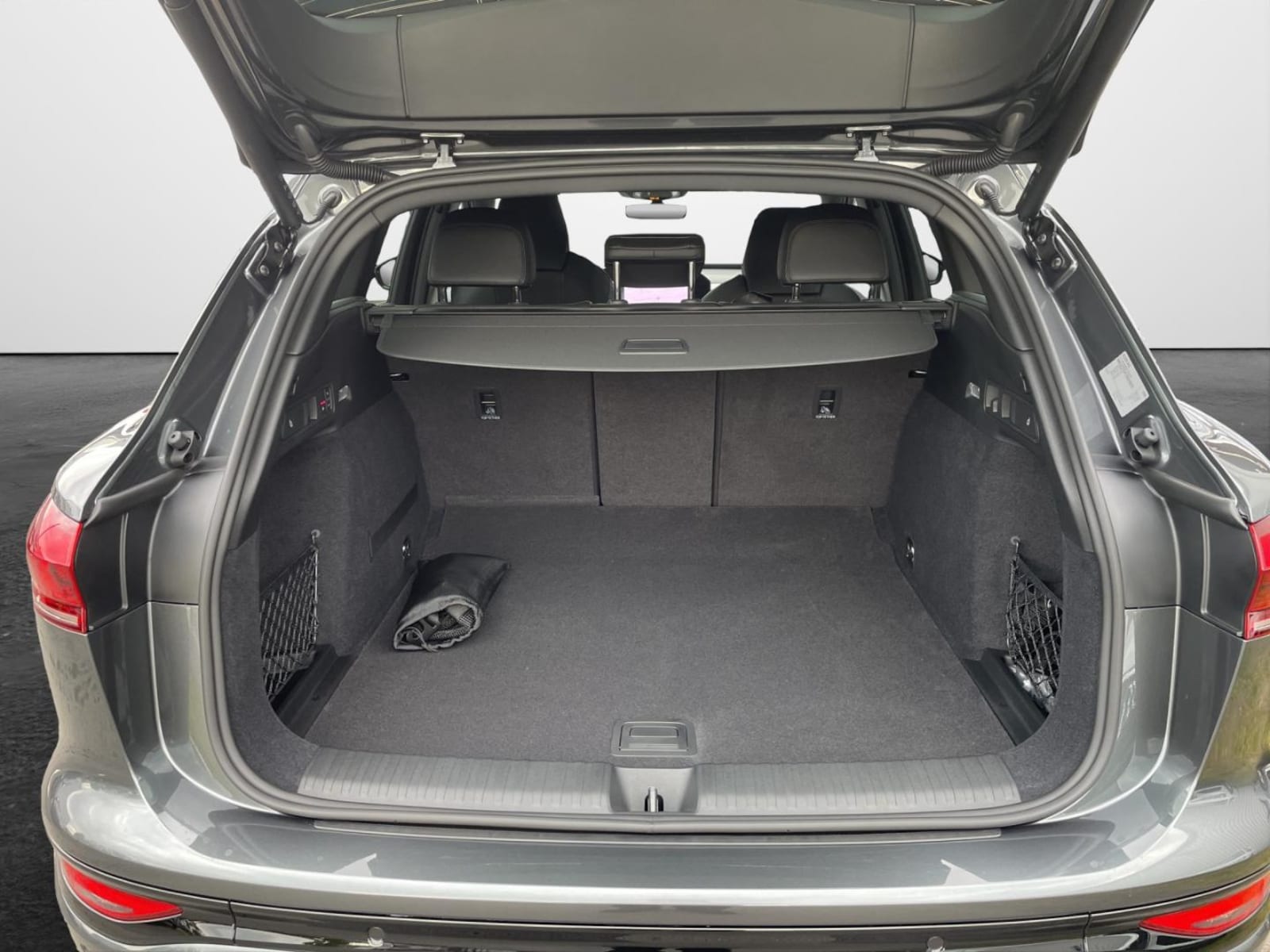 Audi Q6 e-tron – Bild 12