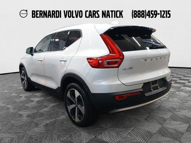 2024 Volvo XC40