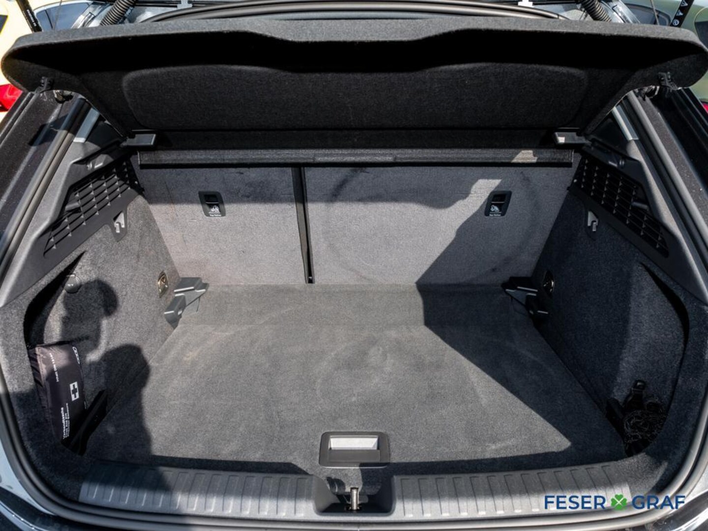 Bild über Audi A3 Sportback S line 35 TFSI S tronic - für weitere Informationen kontaktieren Sie den Audi Partner