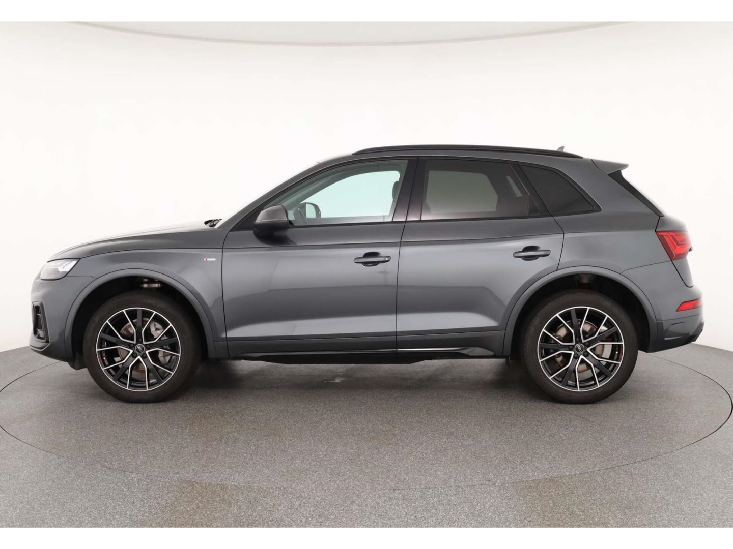 Bild über Audi Q5 45 TFSI quattro S tronic - für weitere Informationen kontaktieren Sie den Audi Partner
