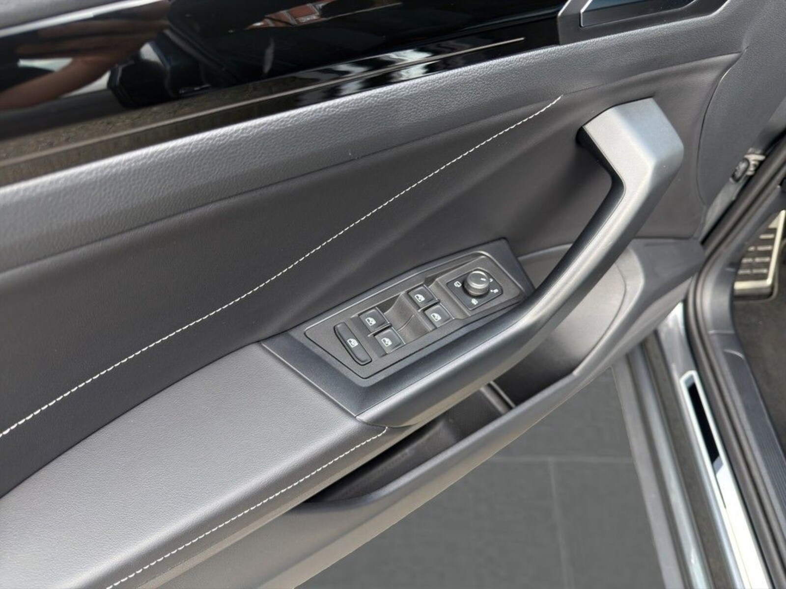 Volkswagen T-Roc – Bild 11