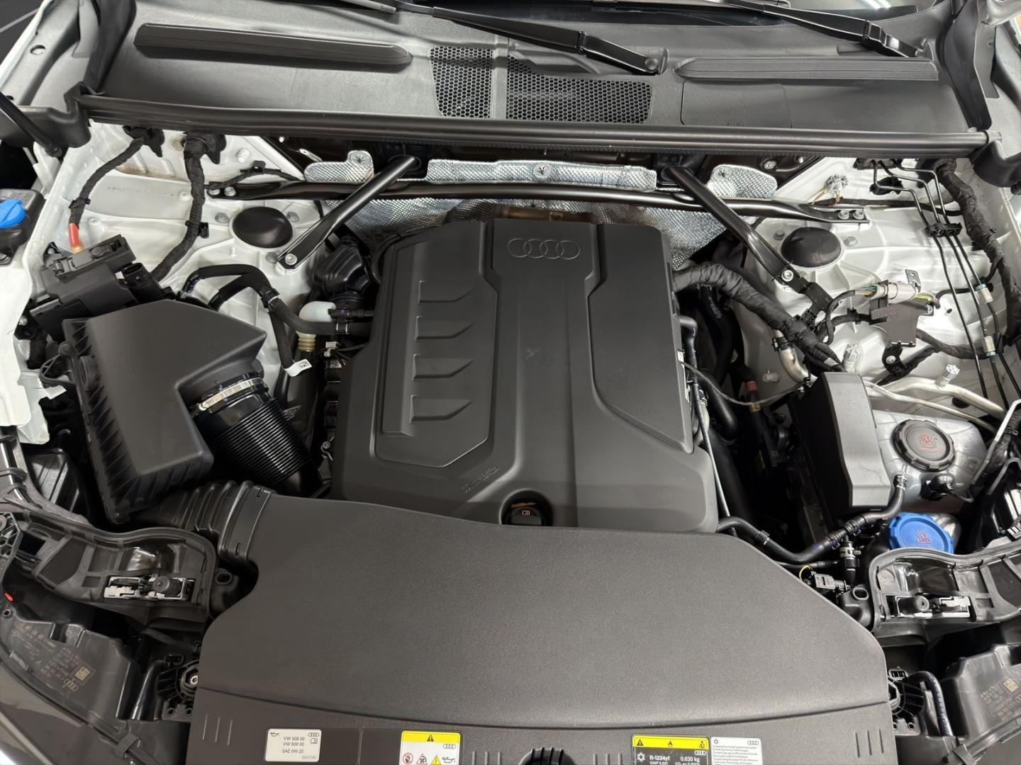 Bild über Audi Q5 SUV TFSI 150 kW S tronic - für weitere Informationen kontaktieren Sie den Audi Partner