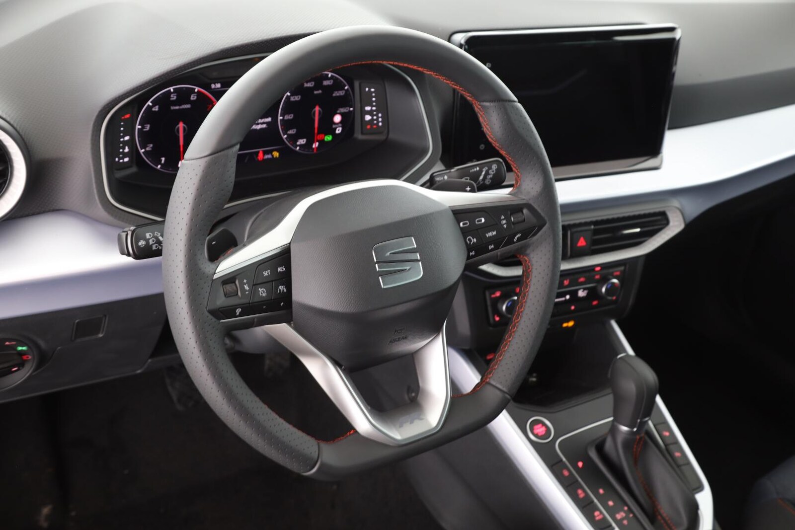 SEAT Arona – Bild 12