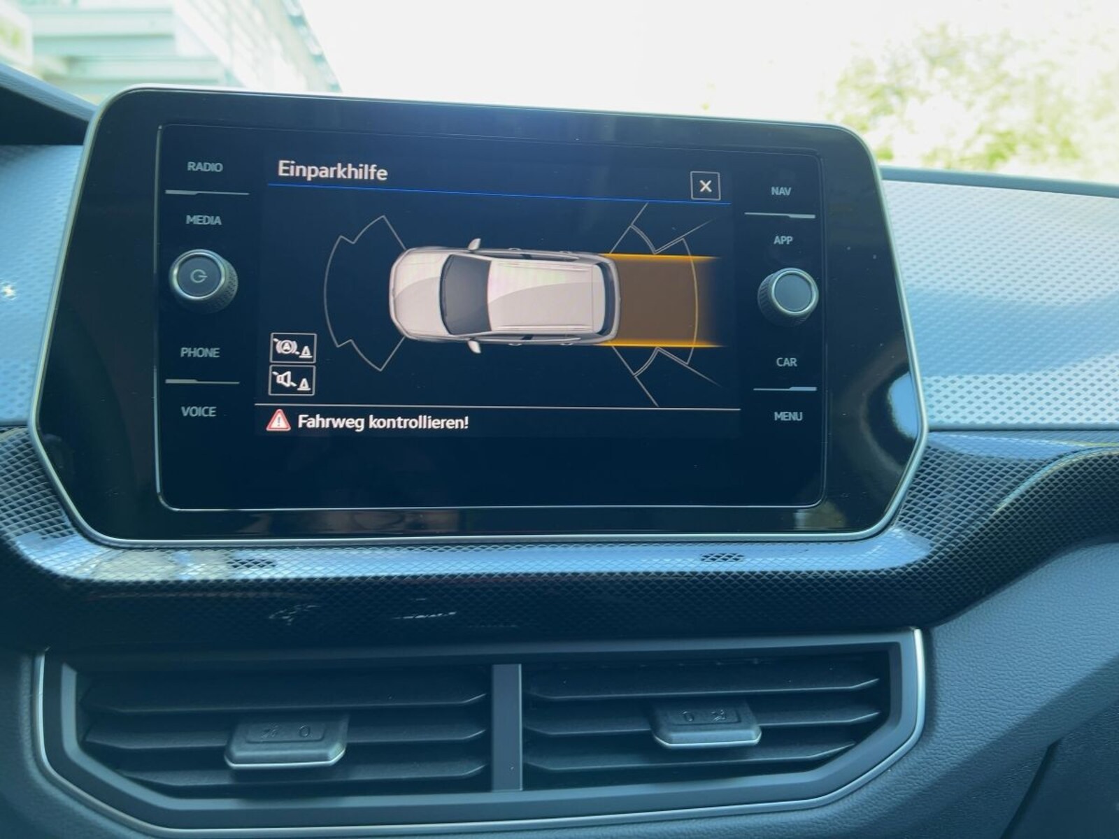 Volkswagen T-Cross – Bild 18