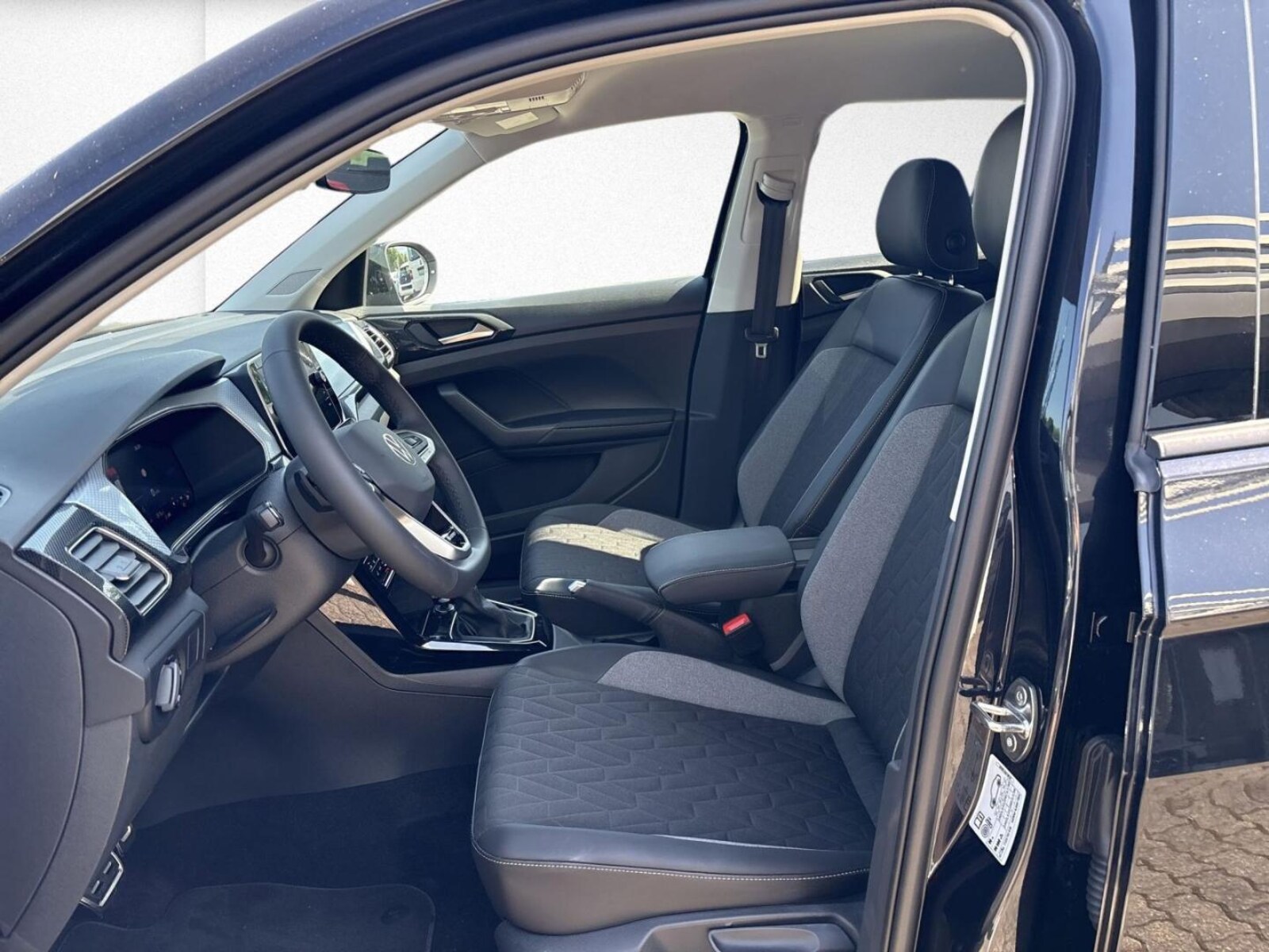 Volkswagen T-Cross – Bild 8