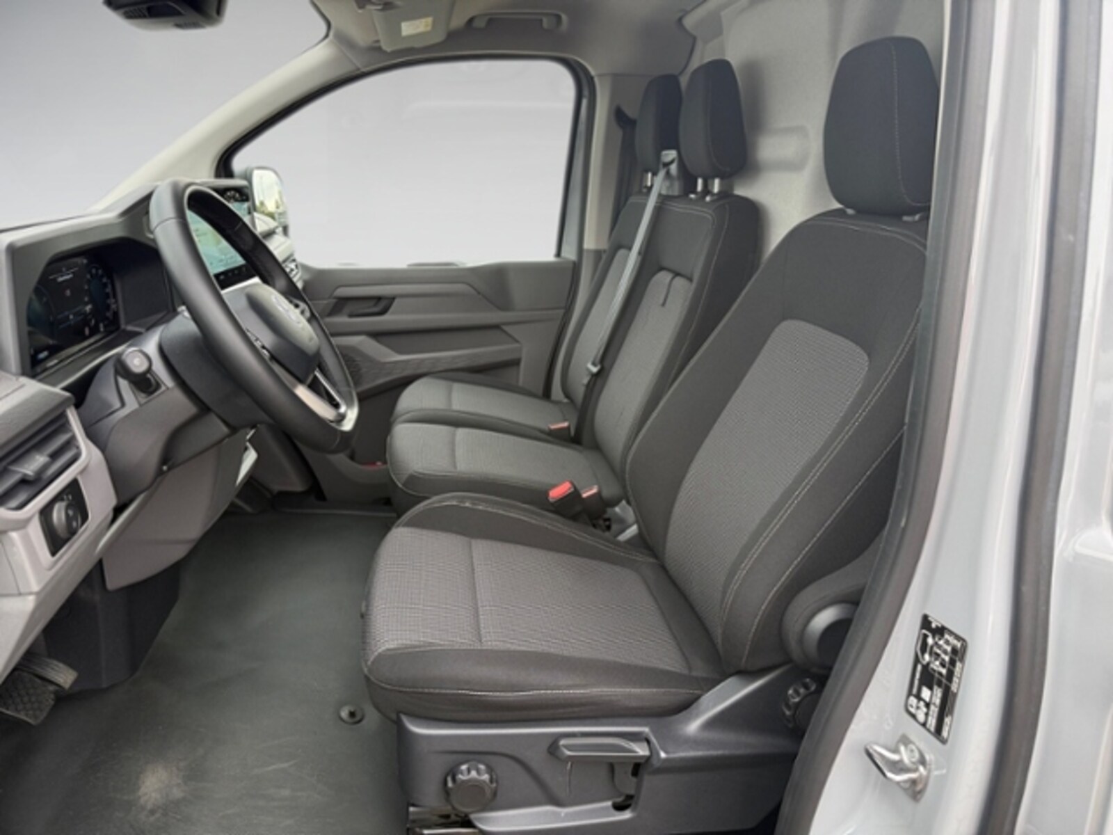Volkswagen Transporter Kasten kurzer Radstand – Bild 10