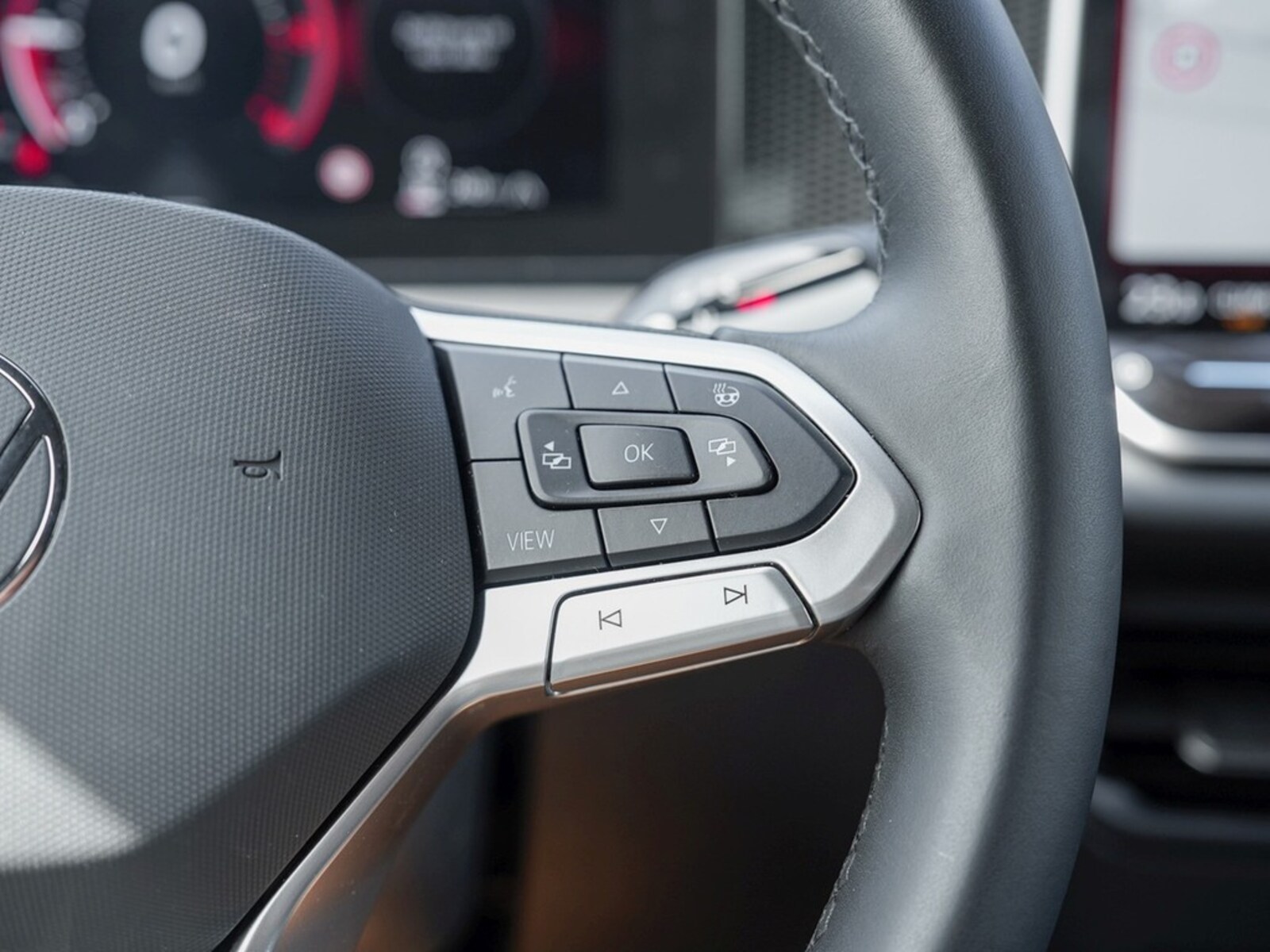 Volkswagen Tiguan – Bild 17