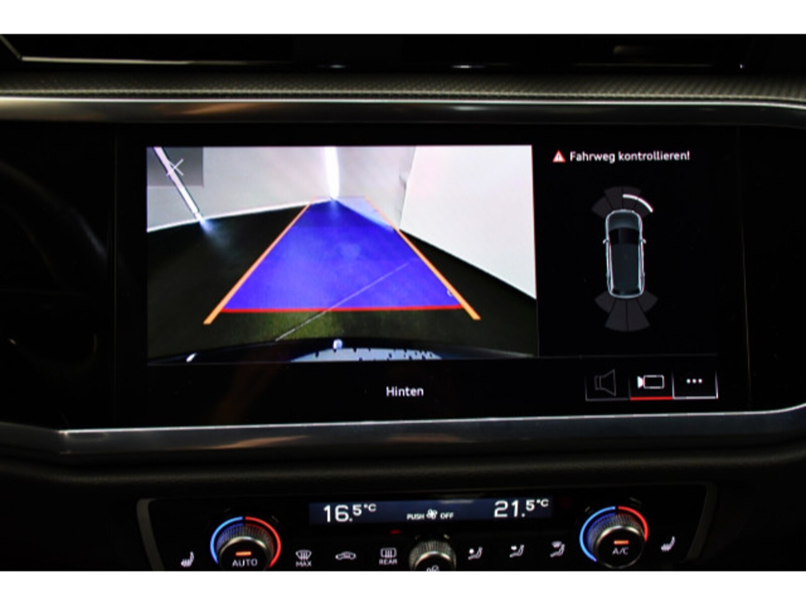 Audi Q3 – Bild 8