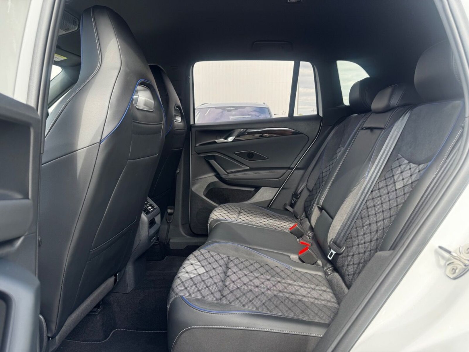 Volkswagen Tiguan – Bild 8