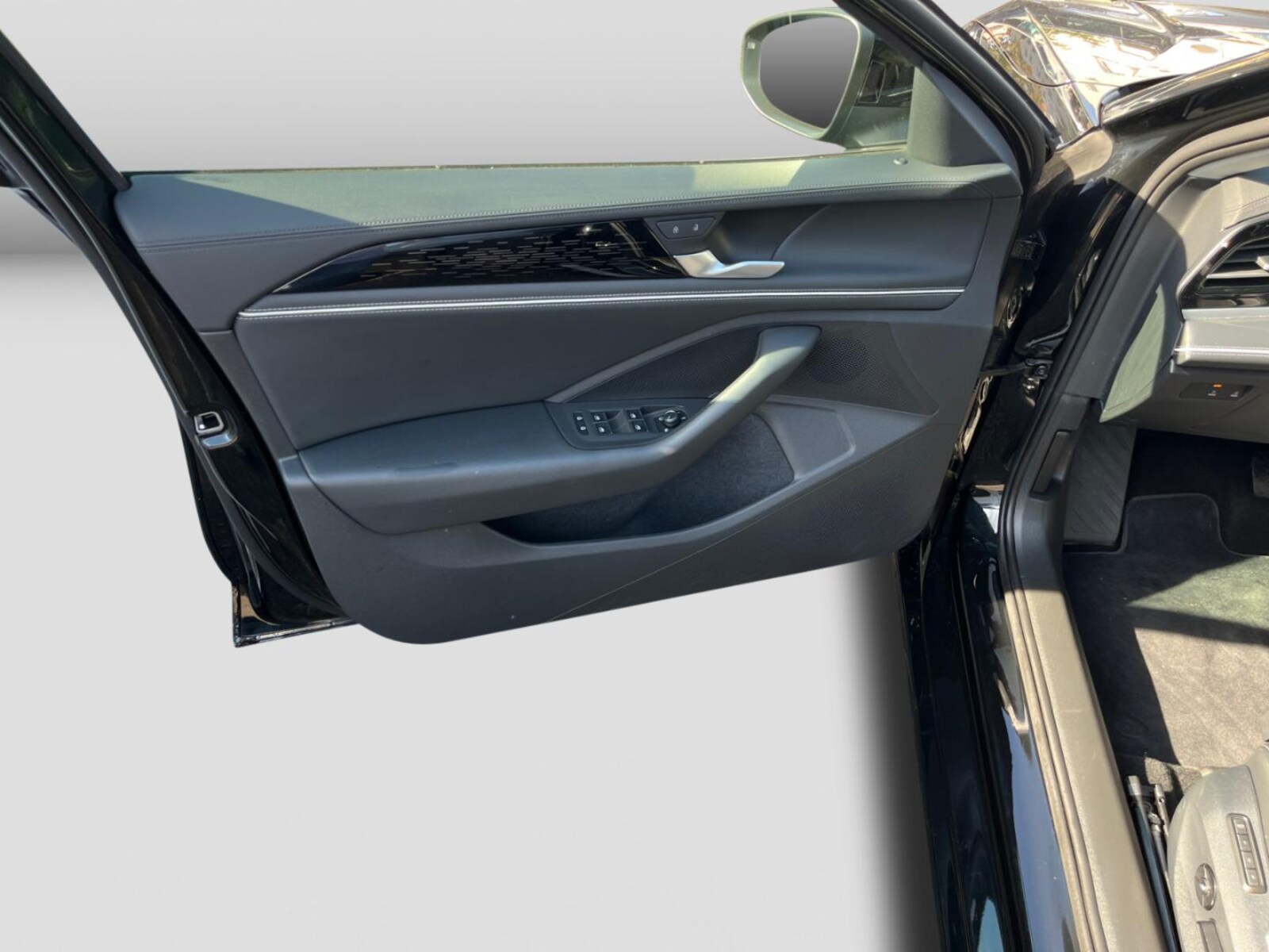 Volkswagen Passat – Bild 13