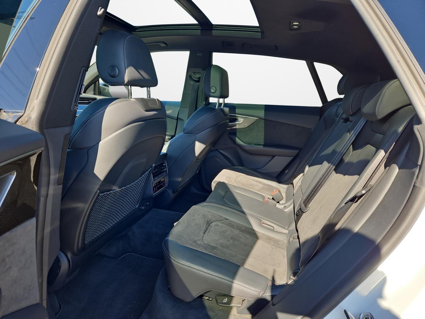 Image about Audi Q8 50 TDI quattro tiptronic