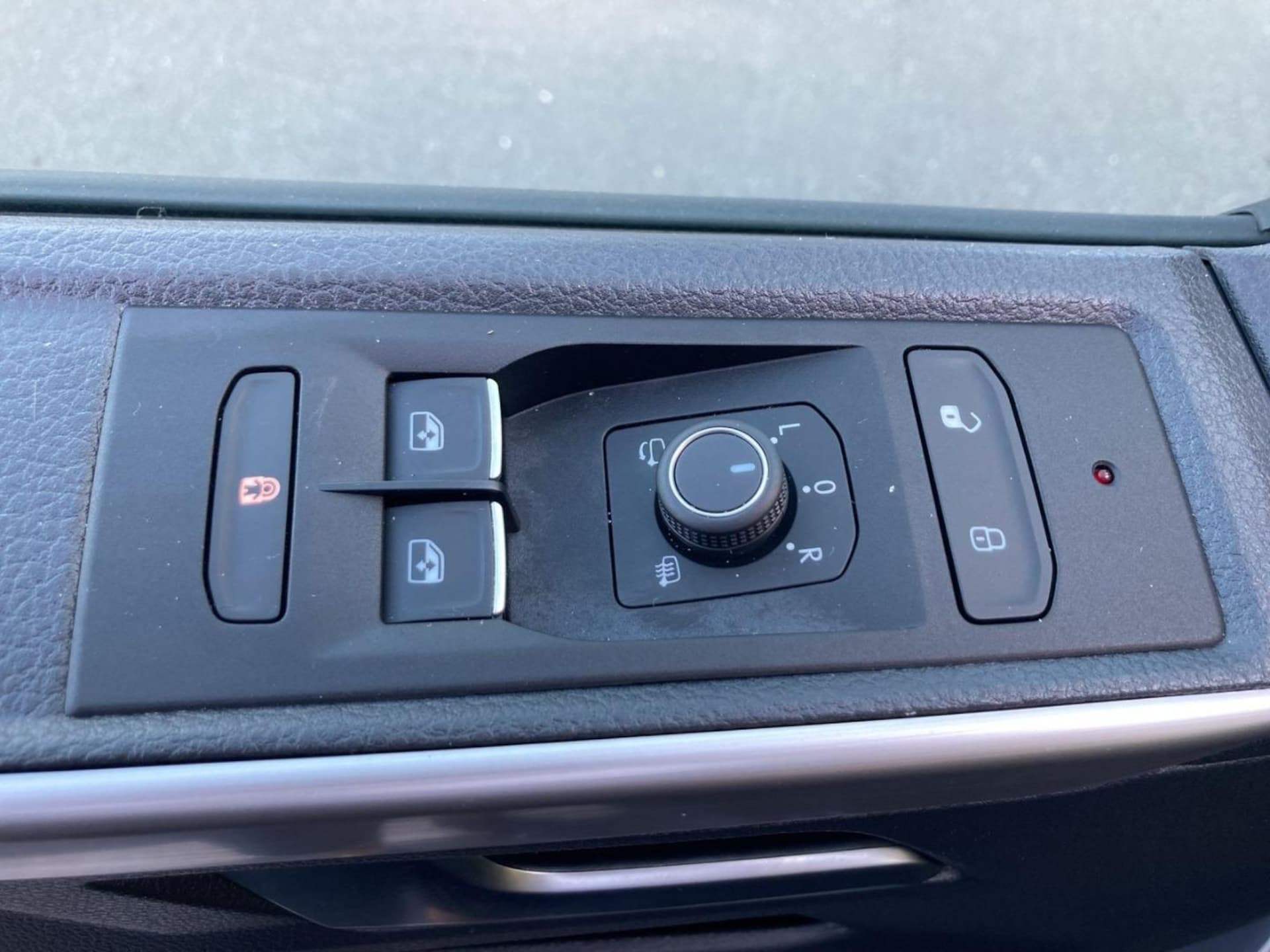 Volkswagen T6.1 California Beach