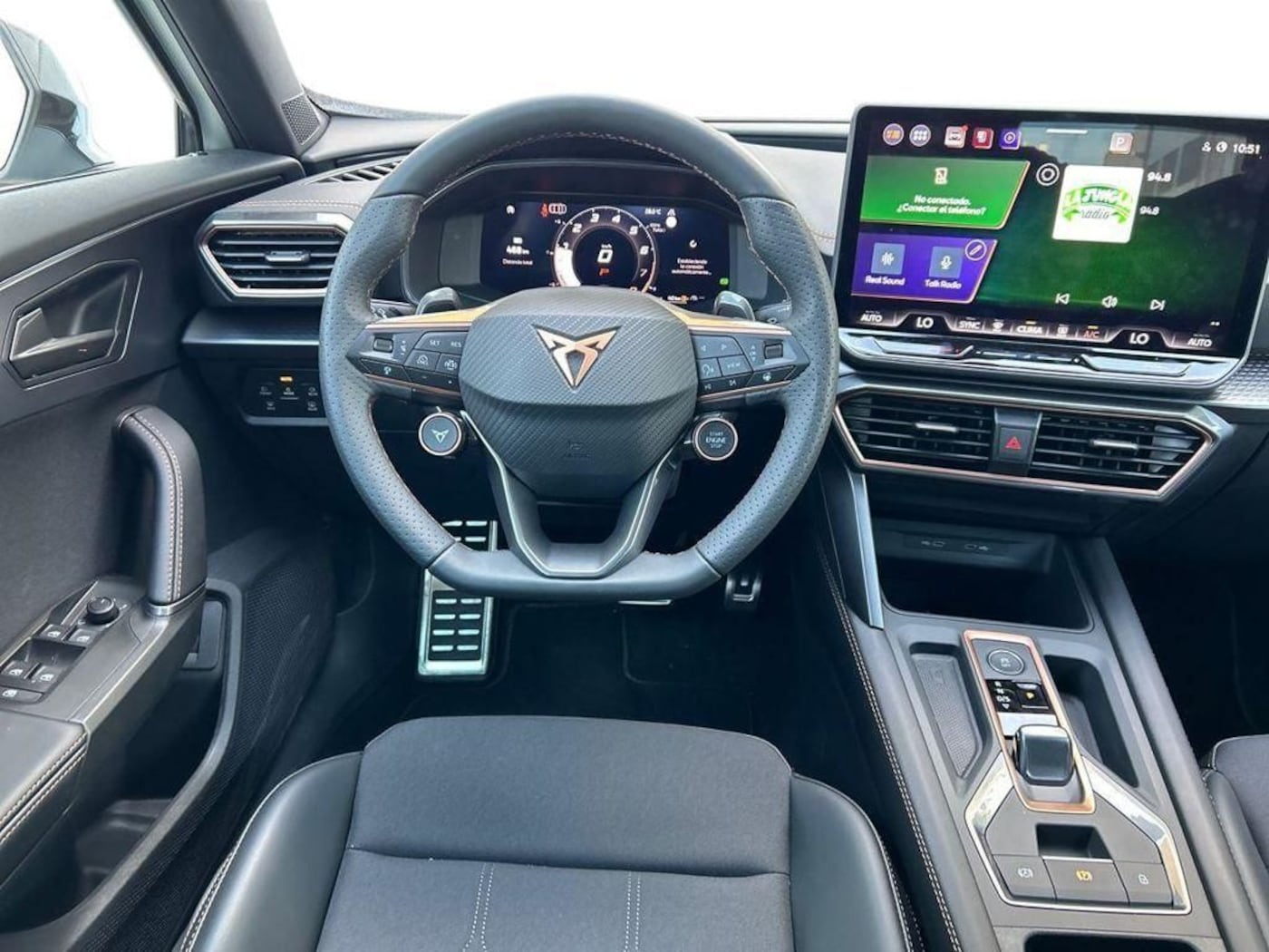 CUPRA Formentor 1.5 eTSI DSG 110 kW (150 CV) — photo 10