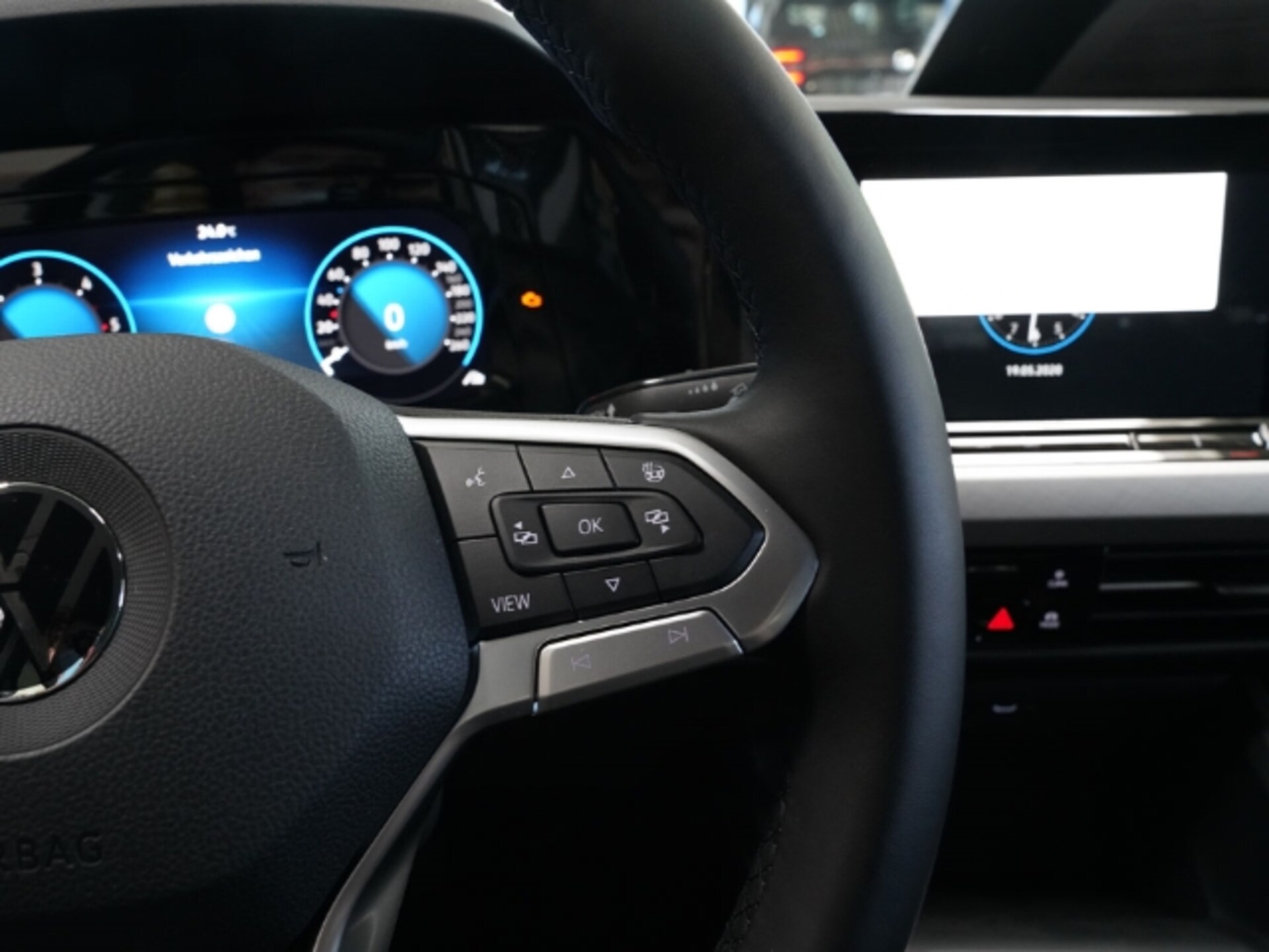Volkswagen Golf Life