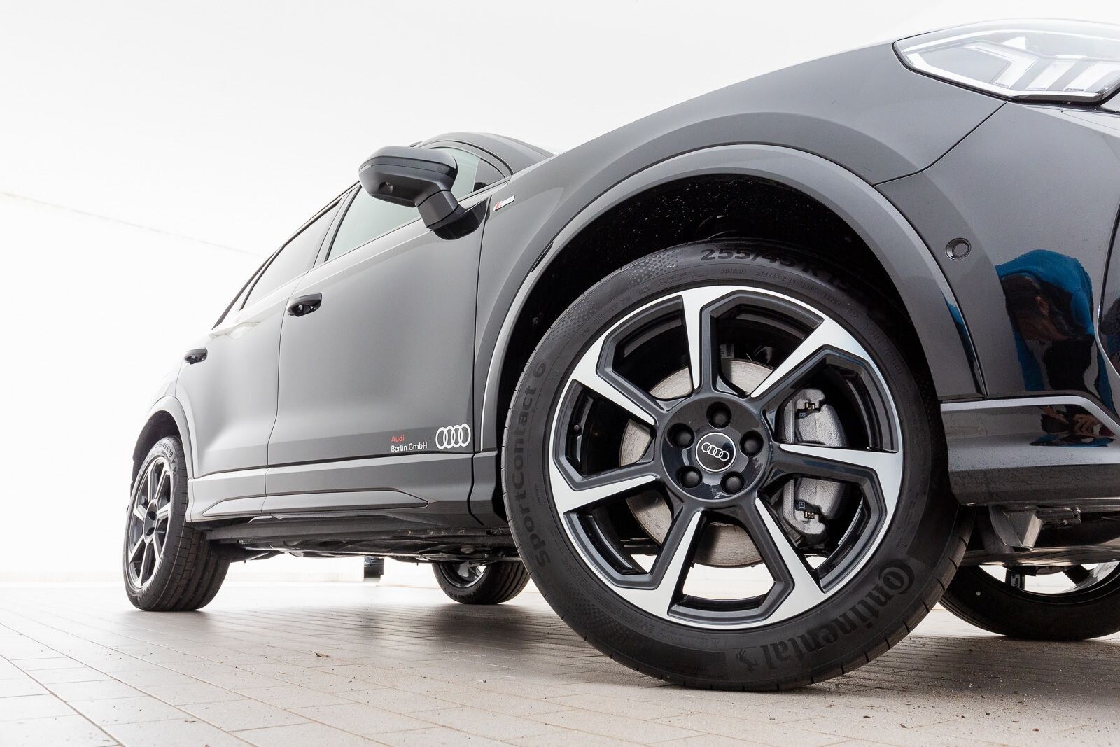 Image about Audi Q3 S line 45 TFSI quattro S tronic