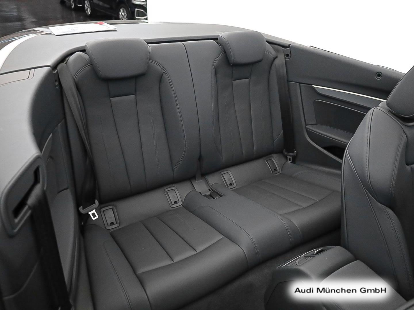 Bild über Audi A5 Cabriolet S line 40 TFSI S tronic - für weitere Informationen kontaktieren Sie den Audi Partner